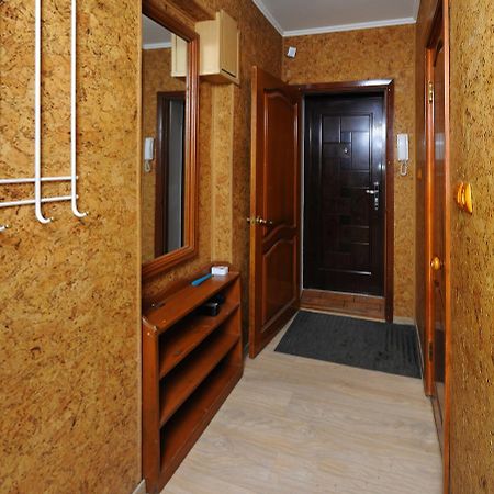 Omsk Sutki Apartments At Pushkina 99 Floor 3 Kültér fotó